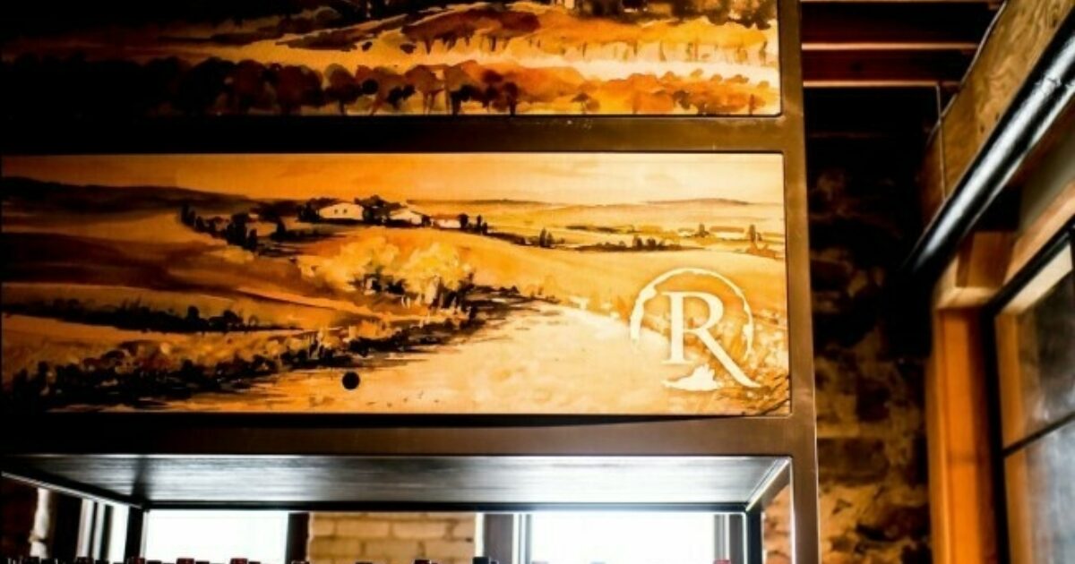 R Wine Bar & Kitchen Experience Sioux Falls