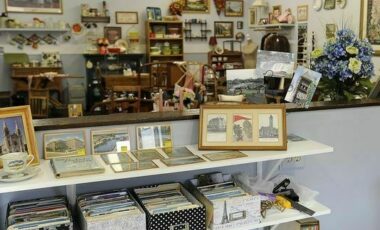 Antiques on Old 8th Street | Experience Sioux Falls