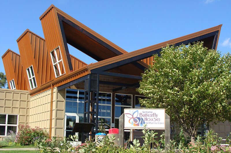 Butterfly House & Aquarium